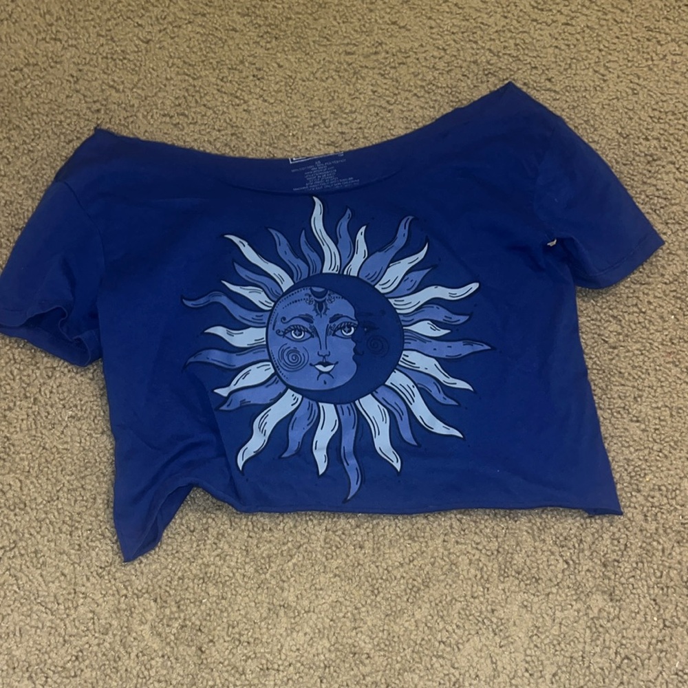 cut off the shoulder dark blue t shirt size XS